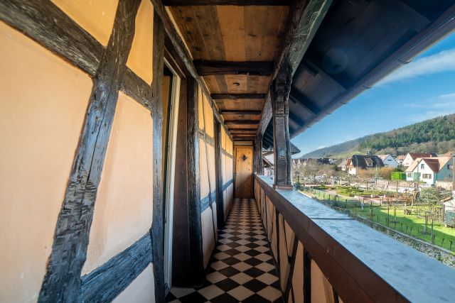 B. Vintage - maison hote luxe riquewihr